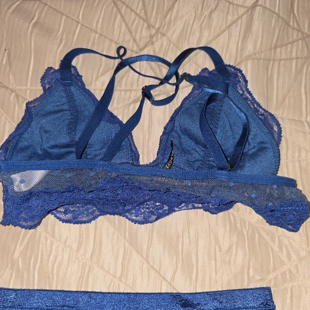 Fashion Nova Blue Satin Lace Lingerie Set XS - Picture 6 of 6